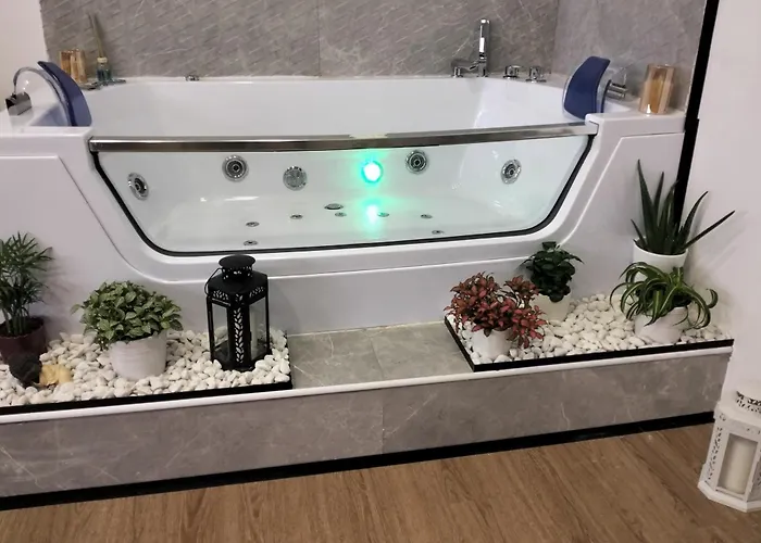 Loft - Centrico - Jacuzzi - Maquina Recreativa *